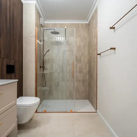 Lniany 36 - Balkon Z Widokiem, Winda, Bezplatny Podziemny Parking *